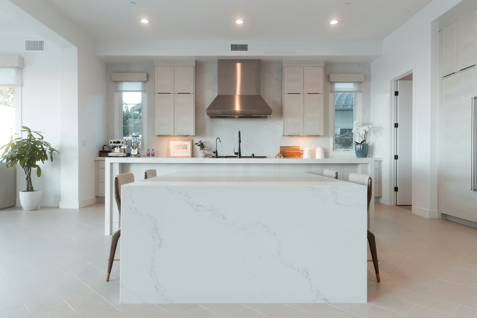 A bright kitchen with neutral finishes