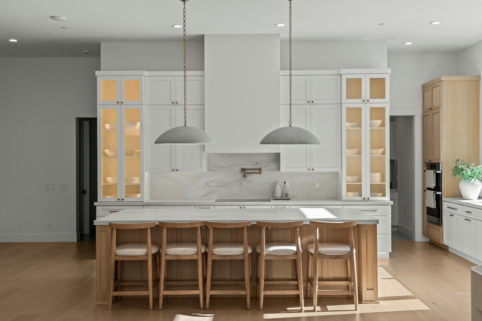 A bright kitchen with warm wooden details